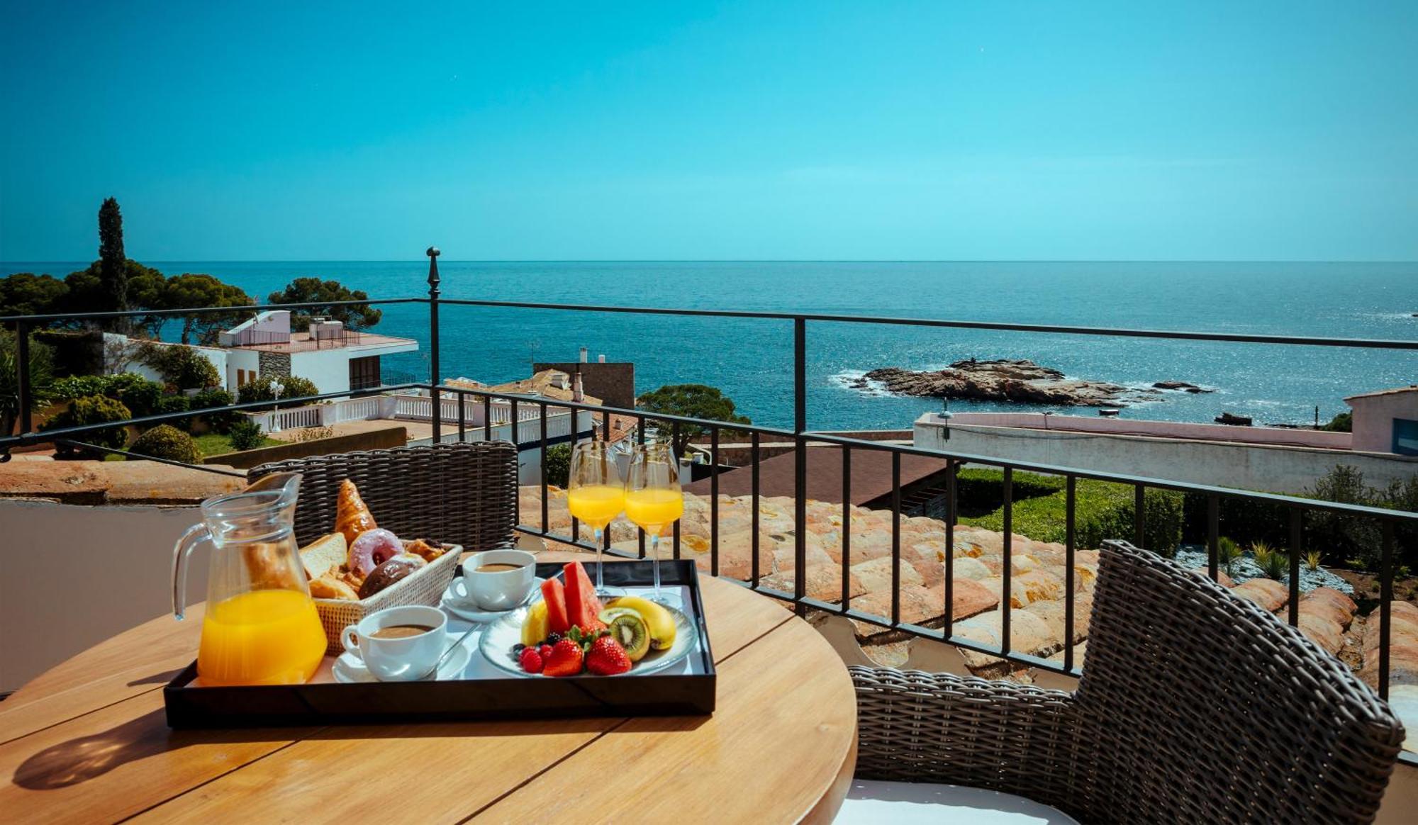 Aiguablava Luxury Apartments Бегур Екстериор снимка